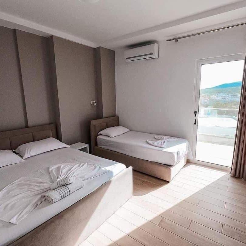 La Luna Hotel Ksamil Dış mekan fotoğraf